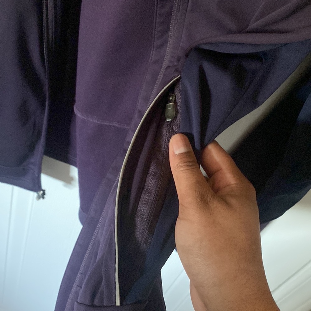 Columbia Shell Jacket - Picture 3 of 3